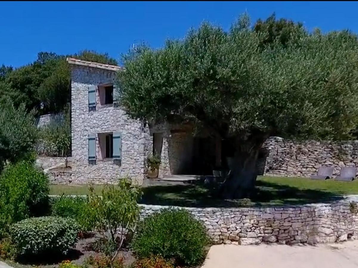 Villa Sanchez Bonifacio  Buitenkant foto